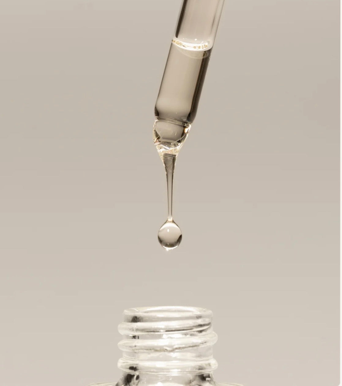 Sorella Apothecary Facial Nectar dropper texture detail